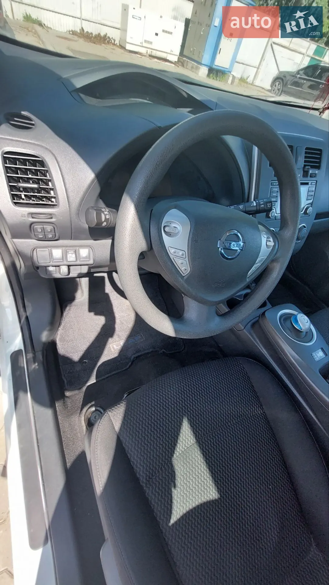 2017 Nissan Leaf - мініатюра 6