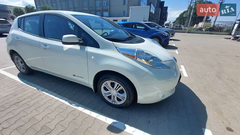 Nissan Leaf 2017