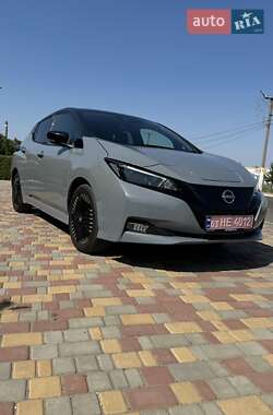 Хэтчбек Nissan Leaf 2022 в Одессе