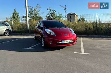 Хэтчбек Nissan Leaf 2014 в Виннице