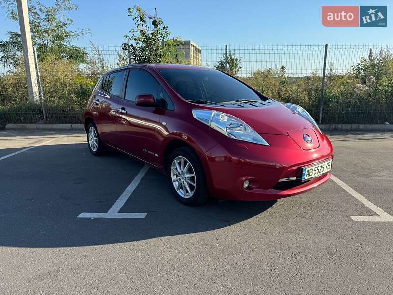 Хэтчбек Nissan Leaf 2014 в Виннице фото 5 Хэтчбек Nissan Leaf 2014 в Виннице