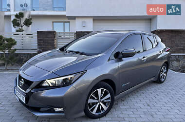 Хэтчбек Nissan Leaf 2019 в Виннице