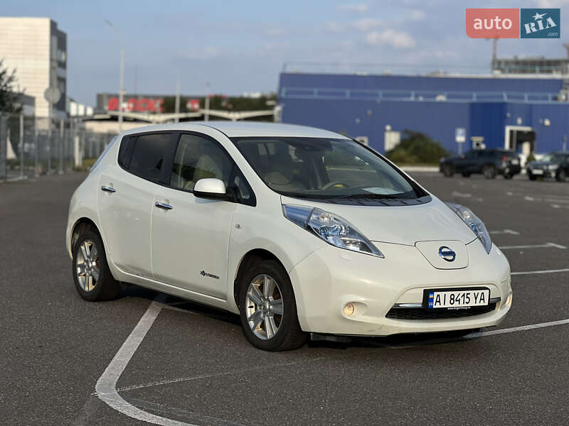 Nissan Leaf 2011