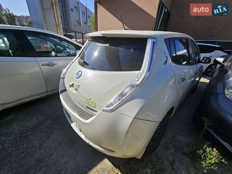 Nissan Leaf 2016