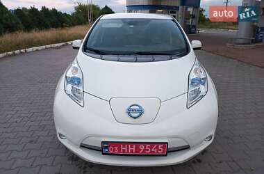 Хэтчбек Nissan Leaf 2015 в Жовкве
