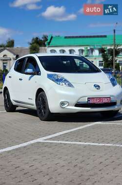 Хетчбек Nissan Leaf 2013 в Нововолинську