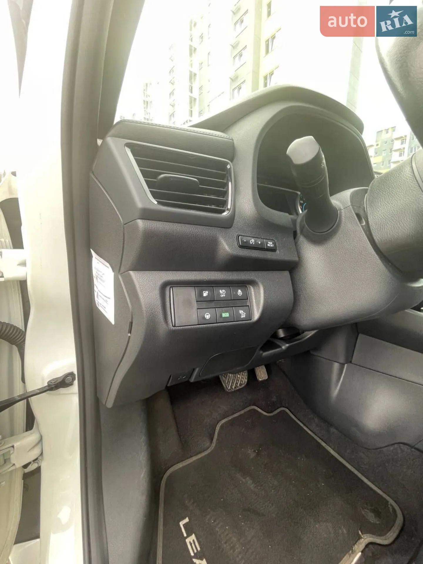 2019 Nissan Leaf - мініатюра 13