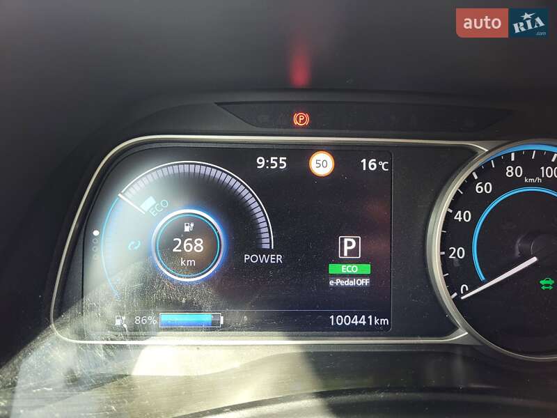 Хэтчбек Nissan Leaf 2019 в Каменском