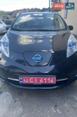 Хэтчбек Nissan Leaf 2012 в Львове