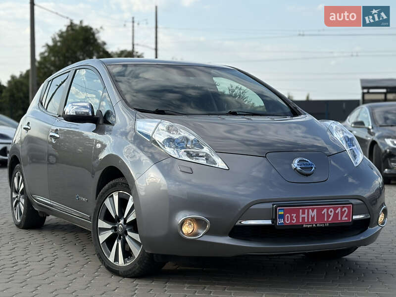 Nissan Leaf 2014