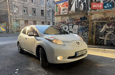 Хэтчбек Nissan Leaf 2014 в Одессе