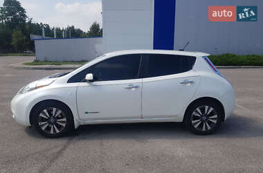 Хэтчбек Nissan Leaf 2014 в Днепре