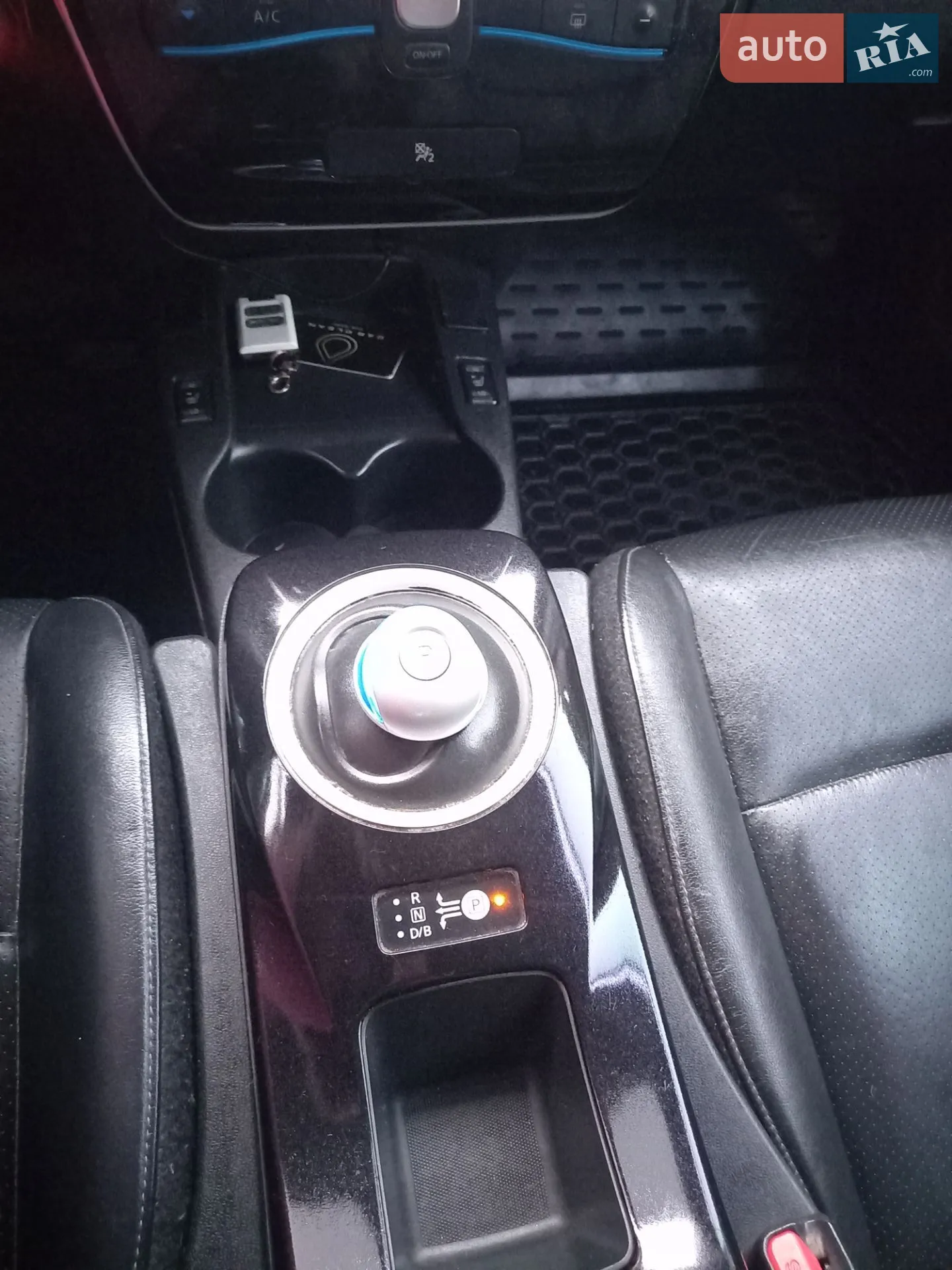 2013 Nissan Leaf - мініатюра 4
