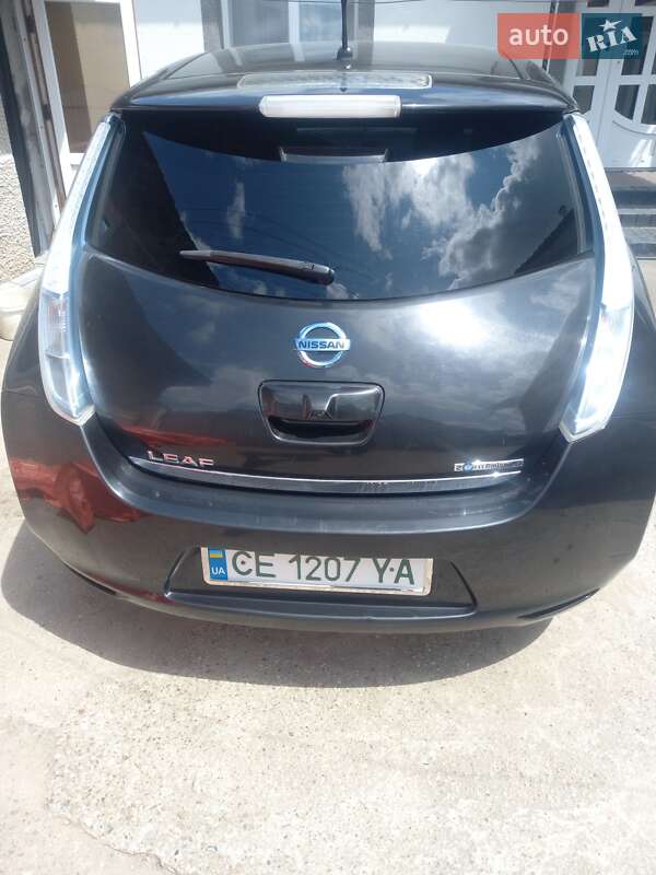 Хэтчбек Nissan Leaf 2013 в Заставной фото 7 Хэтчбек Nissan Leaf 2013 в Заставной