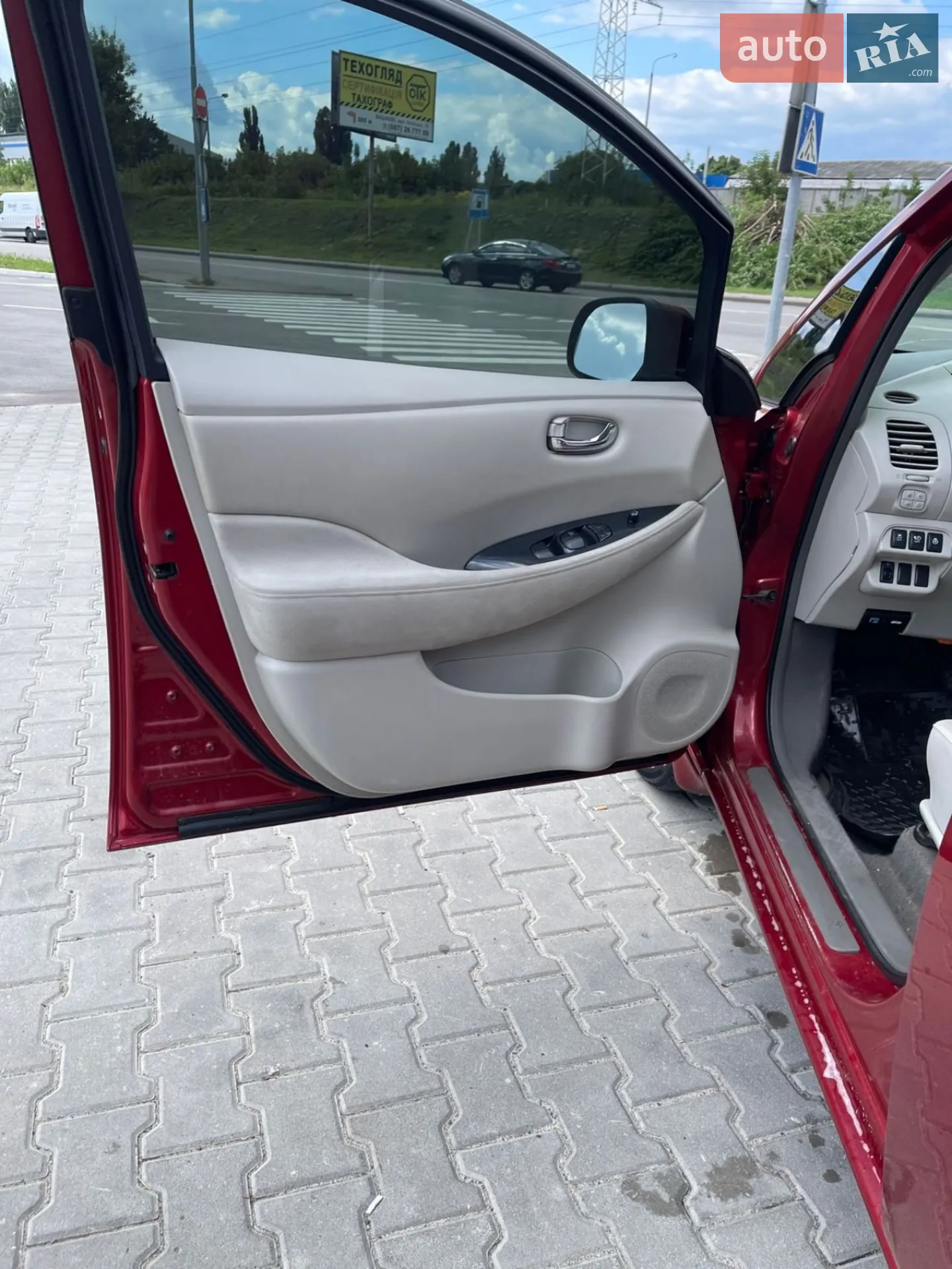 2012 Nissan Leaf - мініатюра 9