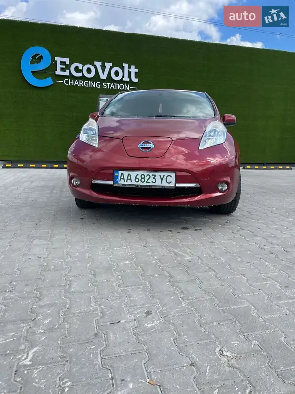 Nissan Leaf 2012