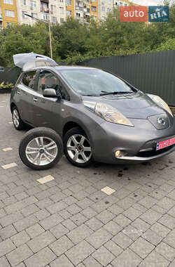 Хэтчбек Nissan Leaf 2013 в Ужгороде