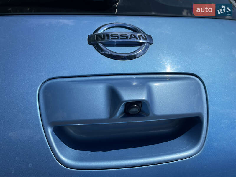 Хэтчбек Nissan Leaf 2014 в Киеве