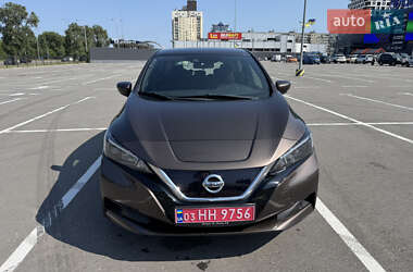 Хетчбек Nissan Leaf 2018 в Києві