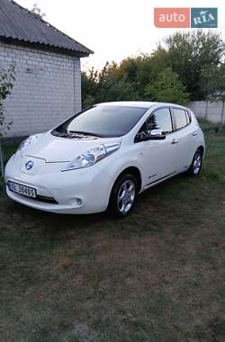 Хэтчбек Nissan Leaf 2013 в Кременчуге