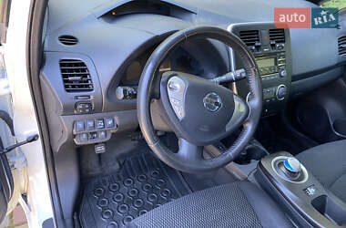 Хетчбек Nissan Leaf 2014 в 
