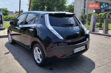 Хэтчбек Nissan Leaf 2013 в Ужгороде