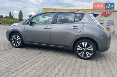 Хетчбек Nissan Leaf 2015 в Луцьку