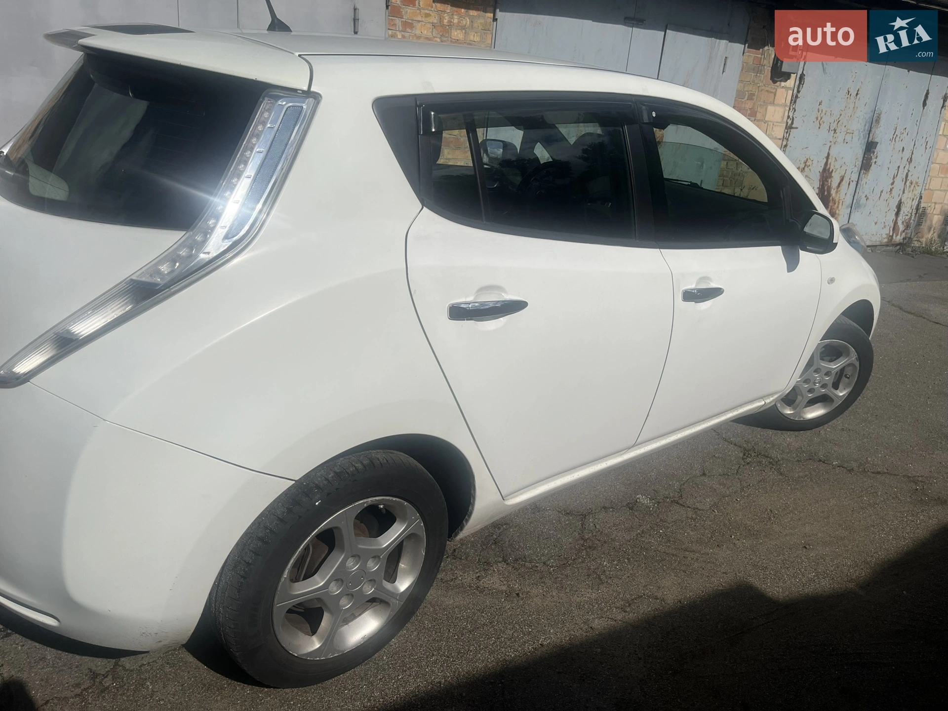 2016 Nissan Leaf - мініатюра 3