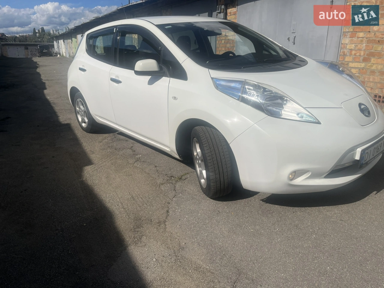 2015 Nissan Leaf - мініатюра 16