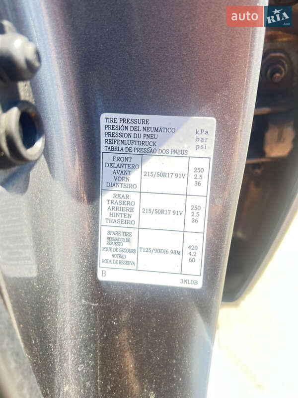 Хэтчбек Nissan Leaf 2015 в Черноморске фото 20 Хэтчбек Nissan Leaf 2015 в Черноморске