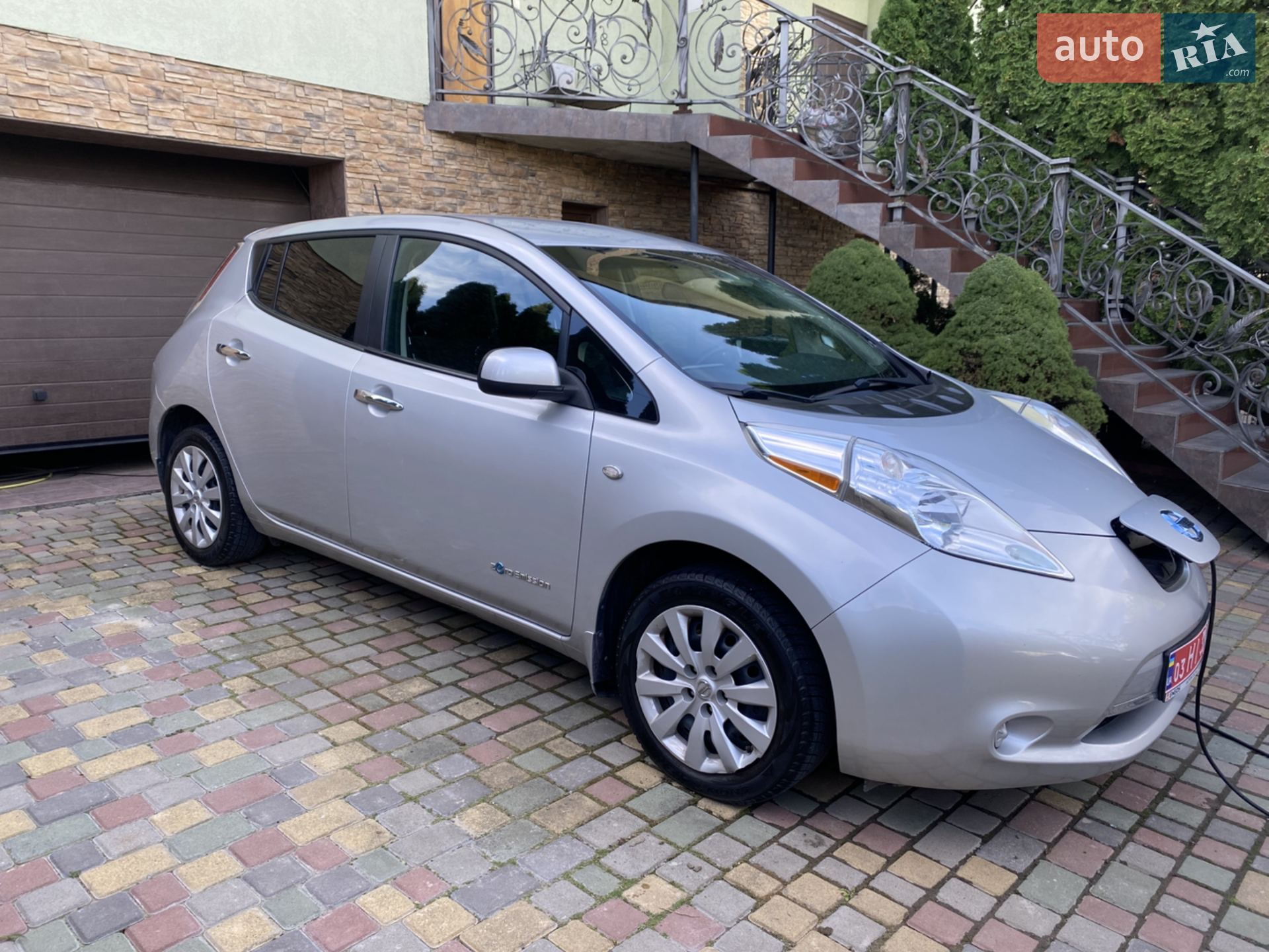 2015 Nissan Leaf - мініатюра 3