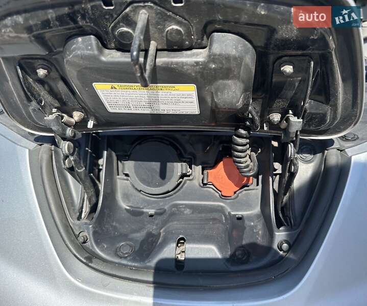 Хэтчбек Nissan Leaf 2014 в Днепре фото 12 Хэтчбек Nissan Leaf 2014 в Днепре