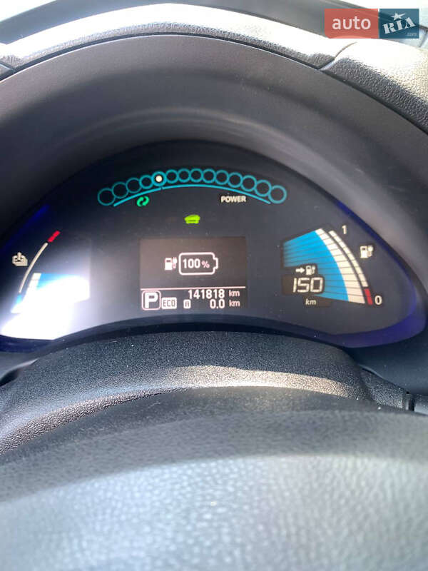 Хэтчбек Nissan Leaf 2014 в Черновцах