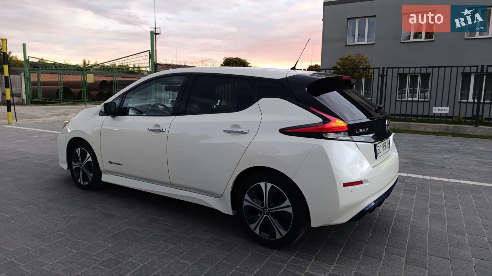 2018 Nissan Leaf - мініатюра 4