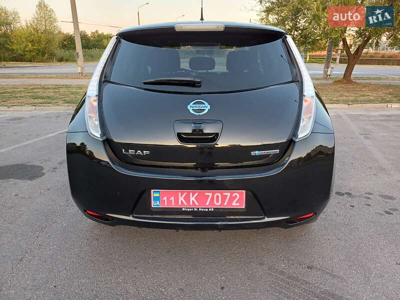 Хэтчбек Nissan Leaf 2016 в Запорожье фото 10 Хэтчбек Nissan Leaf 2016 в Запорожье