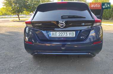 Хэтчбек Nissan Leaf 2018 в 