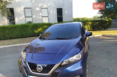 【Lea】 AUTO.RIA – Продам Ниссан Лиф 2018 (AE2273YB) электро хэтчбек