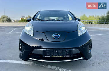 Хетчбек Nissan Leaf 2016 в Києві