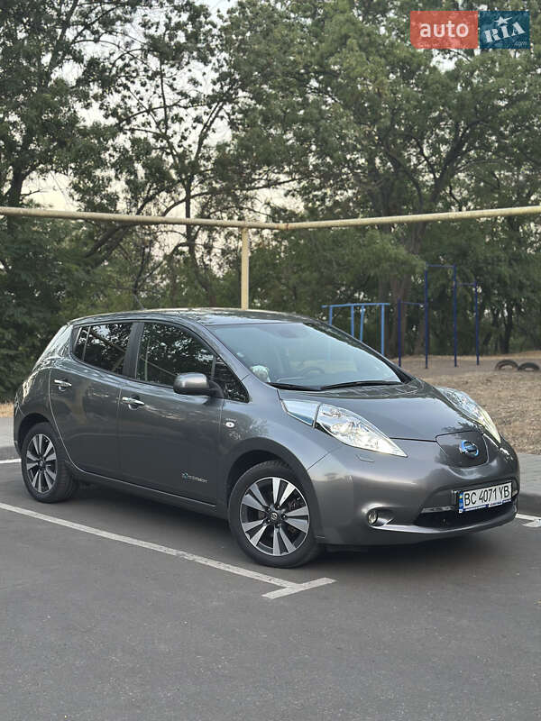 Nissan Leaf 2015