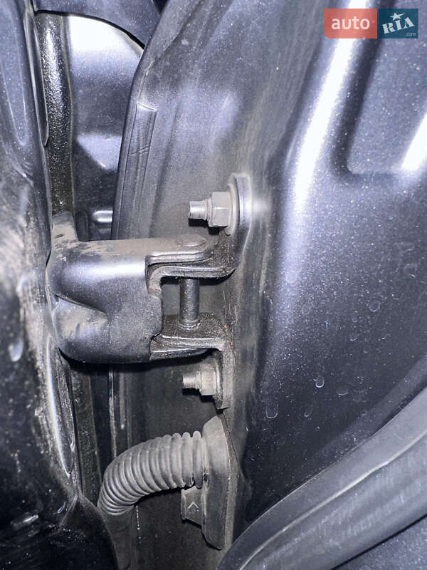 Хэтчбек Nissan Leaf 2015 в Одессе фото 32 Хэтчбек Nissan Leaf 2015 в Одессе