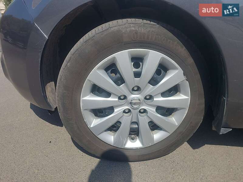 Хэтчбек Nissan Leaf 2013 в Днепре фото 21 Хэтчбек Nissan Leaf 2013 в Днепре