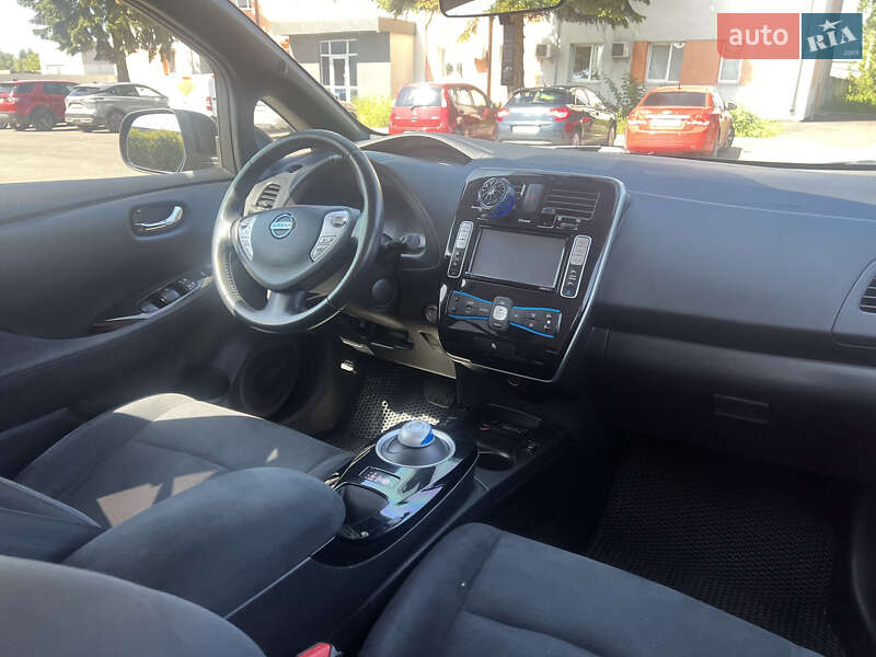 Хэтчбек Nissan Leaf 2013 в Ровно фото 7 Хэтчбек Nissan Leaf 2013 в Ровно