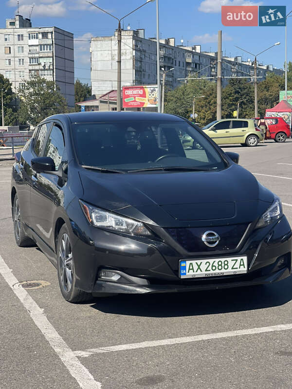 Хэтчбек Nissan Leaf 2021 в Харькове