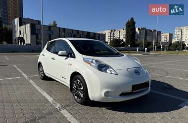 Хетчбек Nissan Leaf 2014 в Києві