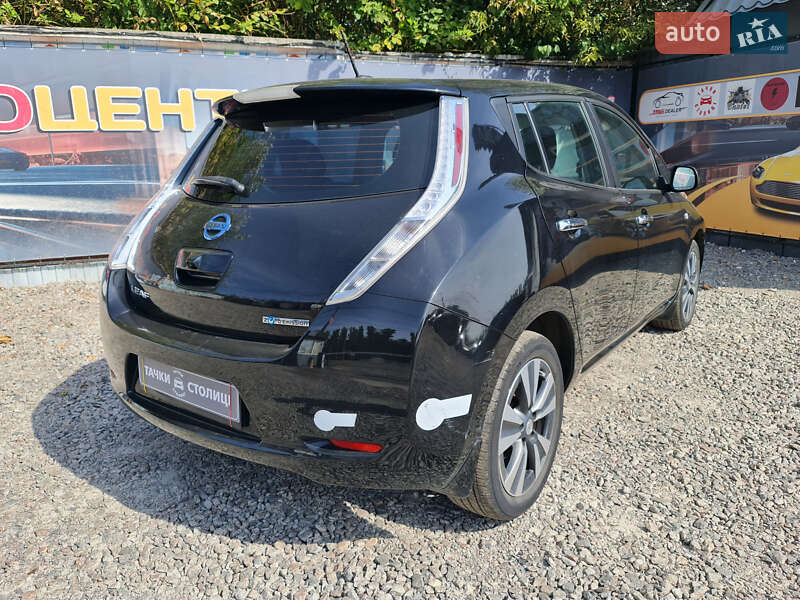Хэтчбек Nissan Leaf 2016 в Киеве