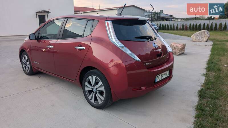 Хэтчбек Nissan Leaf 2013 в Луцке фото 7 Хэтчбек Nissan Leaf 2013 в Луцке