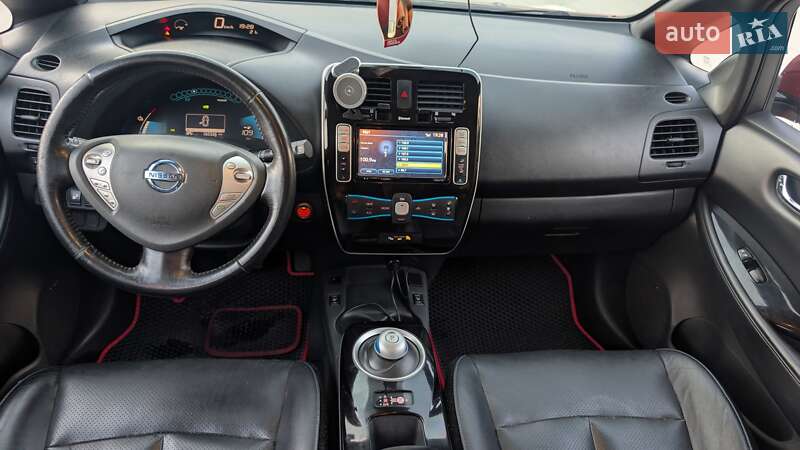 Хэтчбек Nissan Leaf 2013 в Луцке фото 26 Хэтчбек Nissan Leaf 2013 в Луцке