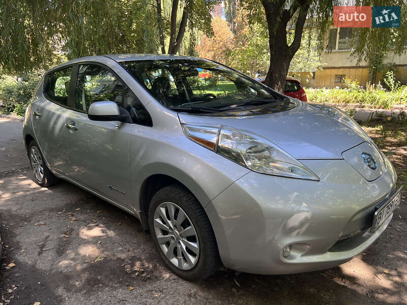 Nissan Leaf 2015