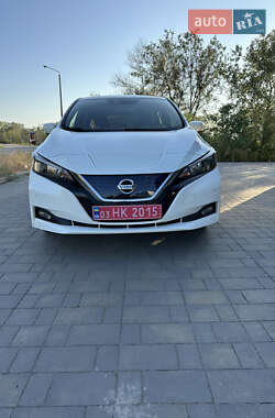 Хэтчбек Nissan Leaf 2020 в Днепре