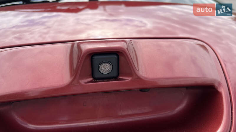 Хэтчбек Nissan Leaf 2012 в Кременчуге